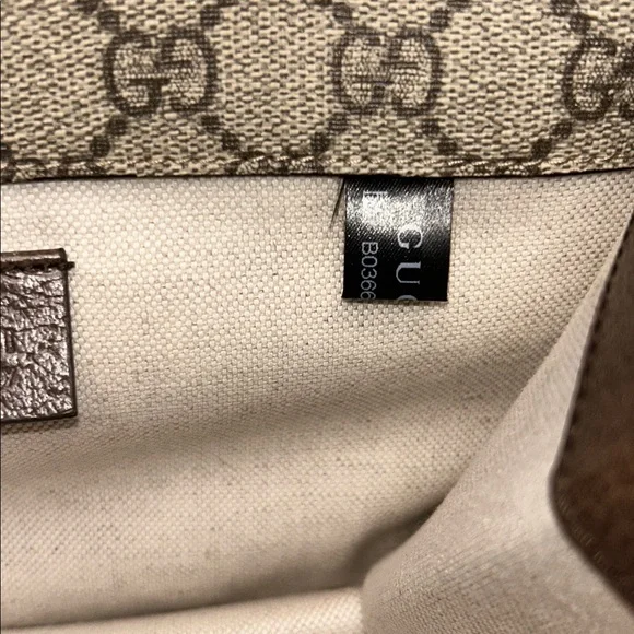 Gucci Neo vintage crossbody bag green & red strap like new excellent condition - Picture 10 of 12